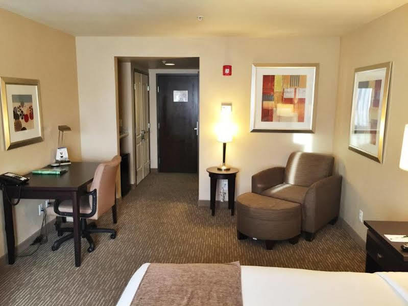 Wingate By Wyndham - St. George Hotel Kültér fotó